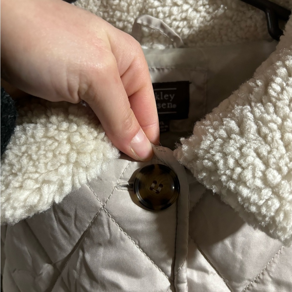 OFF WHITE LIGHT WEIGHT PUFFER JACKET - Picture 4 of 7
